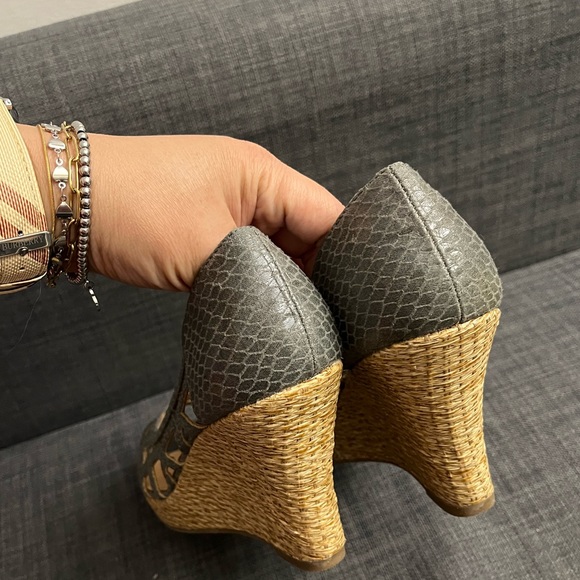 Sexy Snake Print Wedge Shoes Peep Toe High Heel Grey Cut Out 6 Women Sandal New - Picture 7 of 11